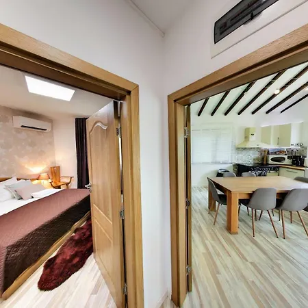 Holiday home Cherry Tree Golden Sands